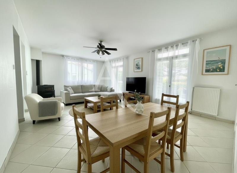 Maison - 130 m² - 6 pièces