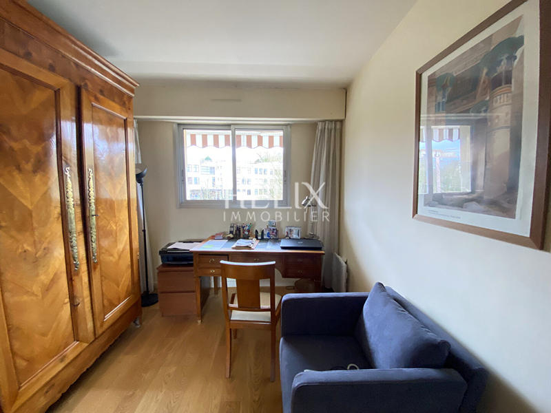 Appartement - 97 m² - 5 pièces