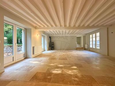 Maison - 192 m² - 7 pièces