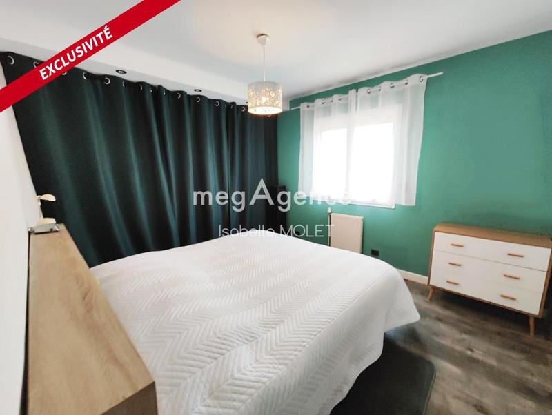 Maison traditionnelle - 160 m² - 7 pièces