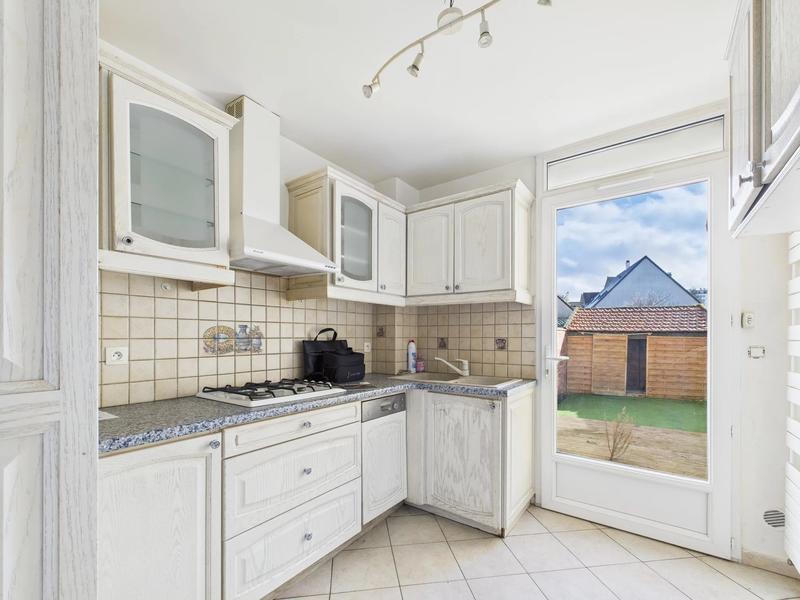 Maison - 88 m² - 5 pièces