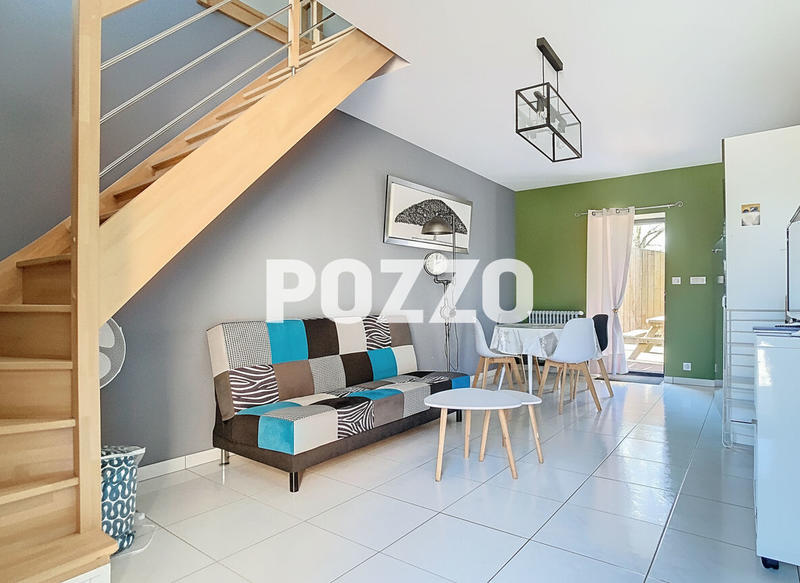 Maison - 311 m² - 12 pièces