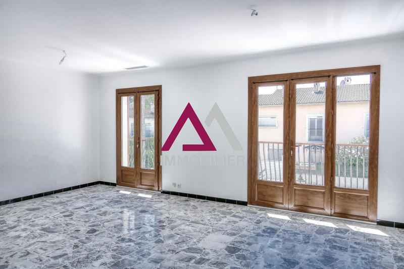 Villa - 90 m² - 5 pièces