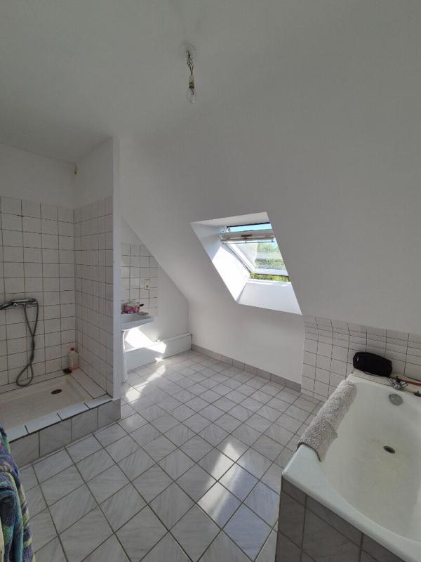 Maison - 136 m² - 7 pièces