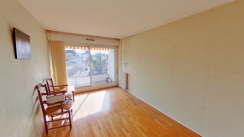 Appartement - 103 m² - 5 pièces