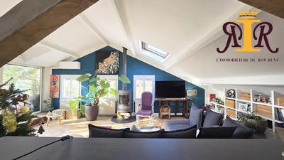 Appartement - 80 m² - 4 pièces