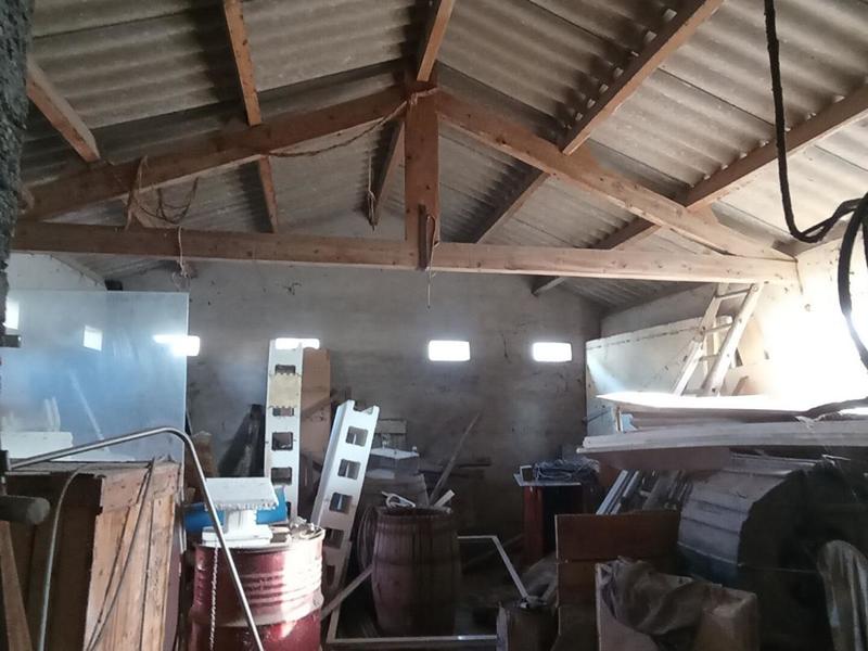 Parking / Garage - 145 m²