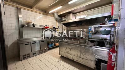 Local commercial - 116 m² - 4 pièces
