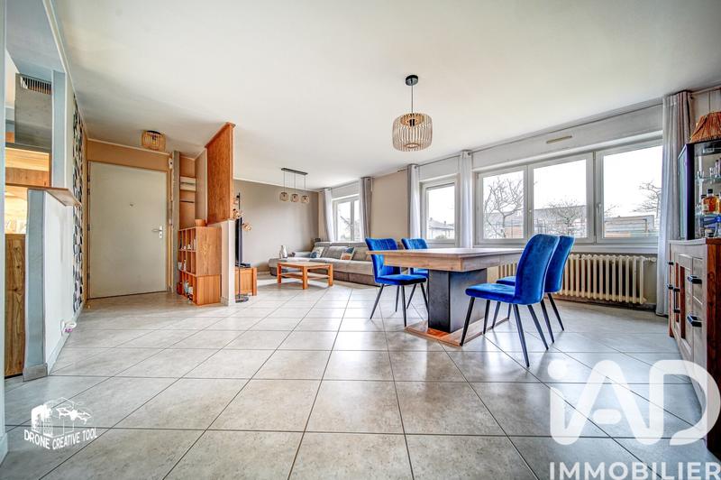 Appartement - 82 m² - 4 pièces