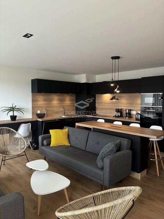 Appartement - 103 m² - 5 pièces