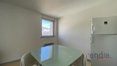 Appartement - 75 m² - 4 pièces