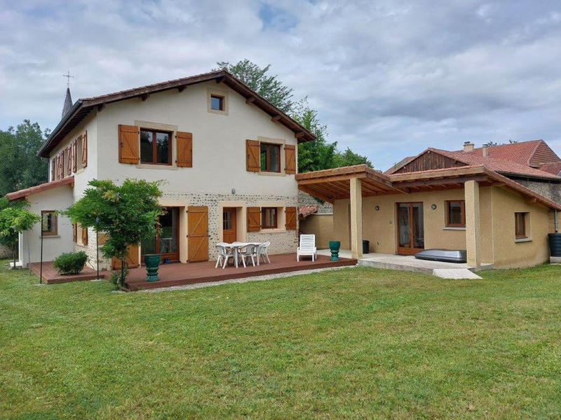 Maison de ville - 250 m² - 8 pièces