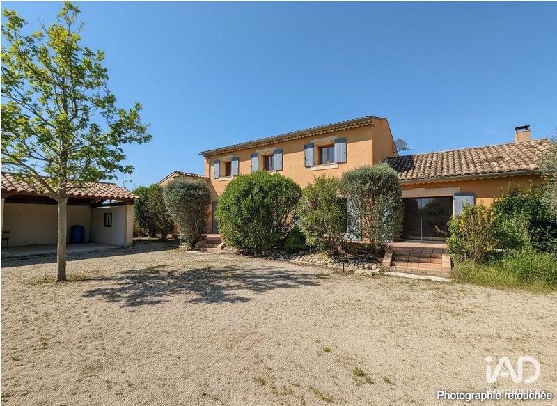 Maison - 225 m² - 6 pièces