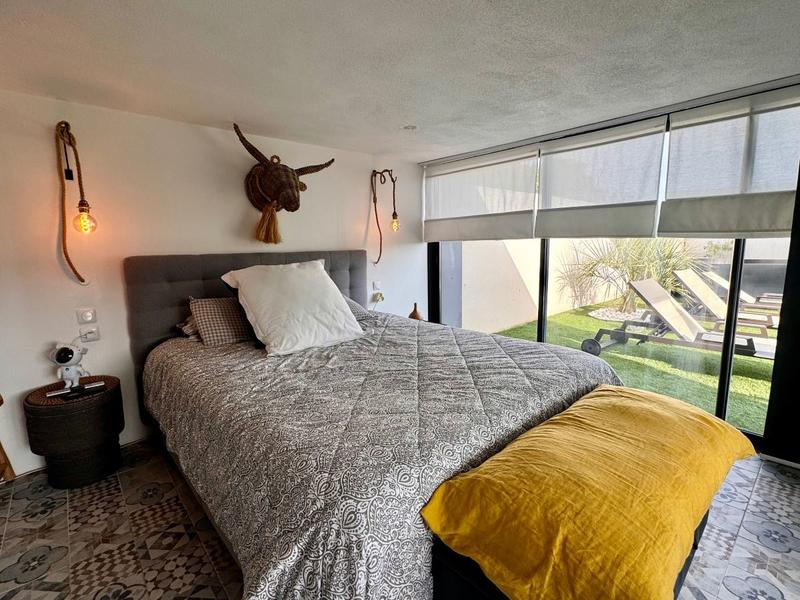 Maison d'architecte - 256 m² - 8 pièces