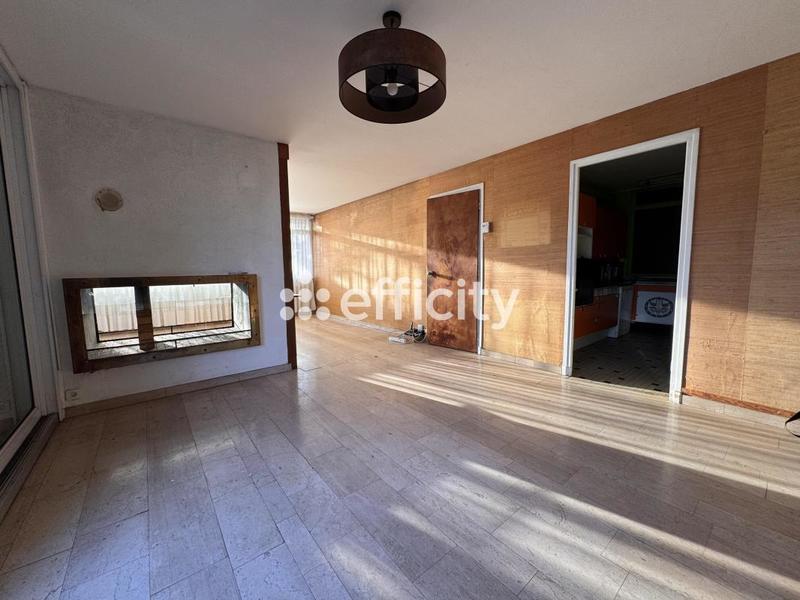 Maison - 142 m² - 10 pièces