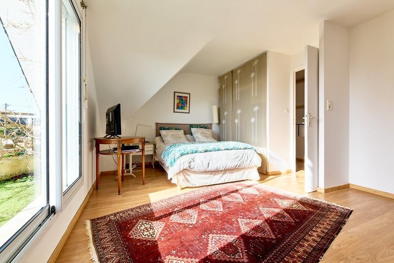 Maison - 210 m² - 8 pièces