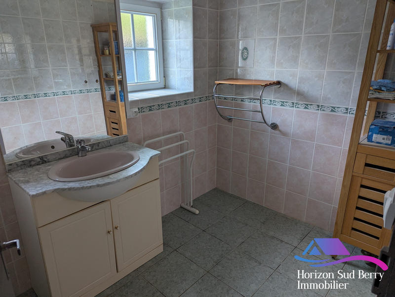 Maison - 280 m² - 8 pièces