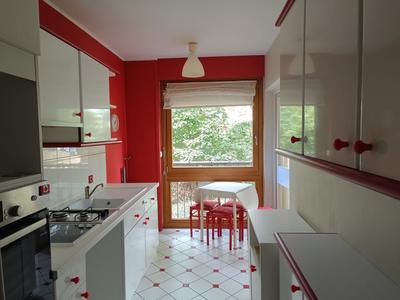 Appartement - 98 m² - 5 pièces