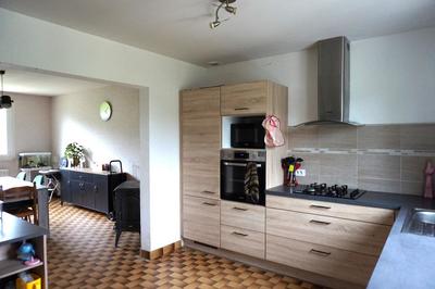 Maison - 140 m² - 7 pièces