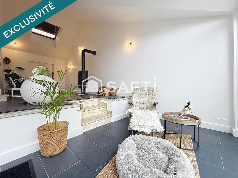 Maison - 96 m² - 5 pièces