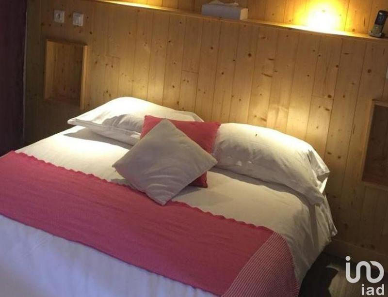 Local commercial - 1 200 m²