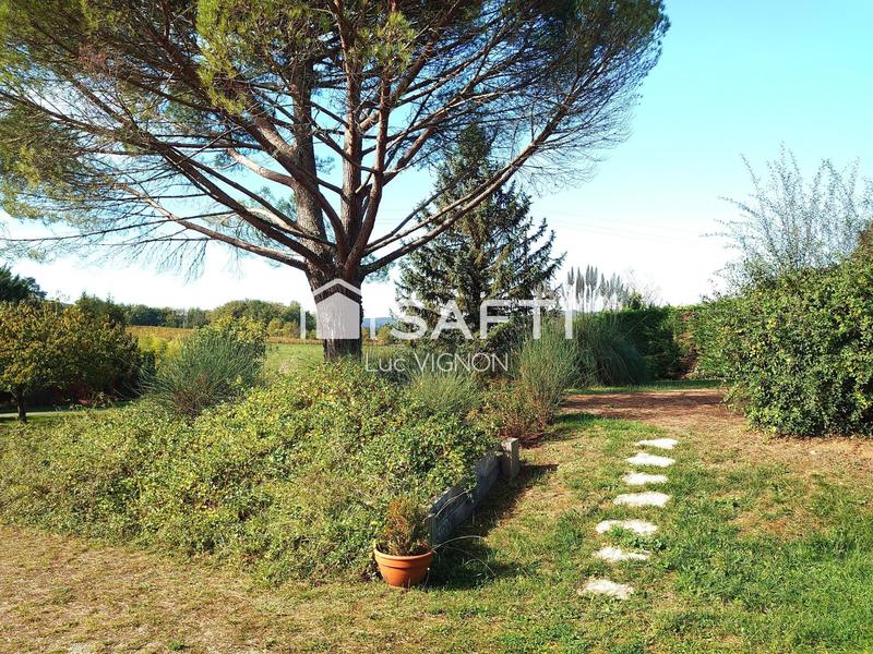 Maison - 200 m² - 7 pièces