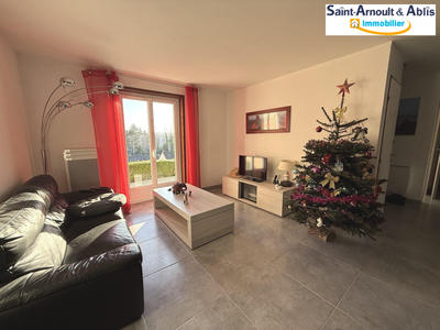 Maison - 94 m² - 5 pièces