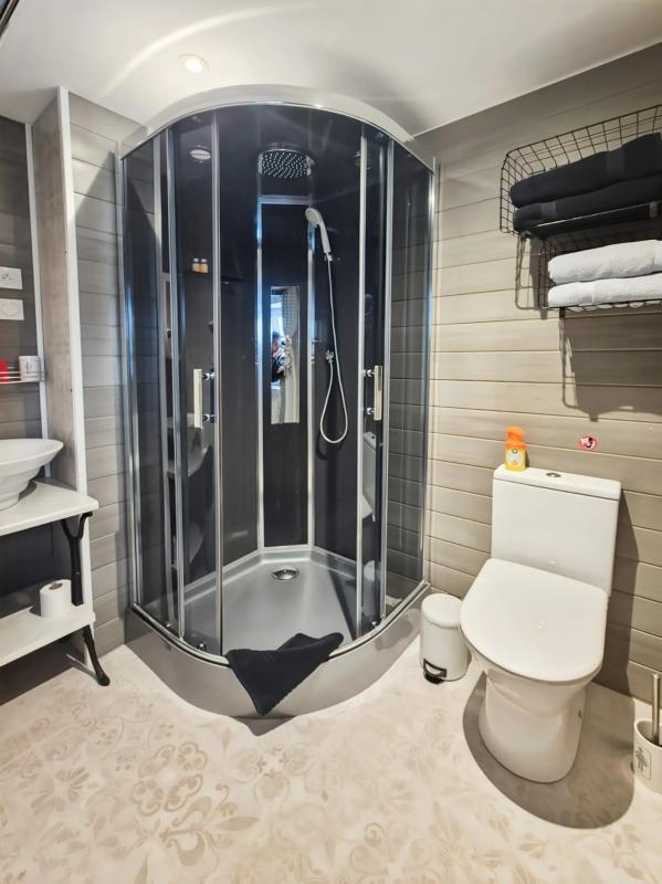 Maison - 280 m² - 7 pièces