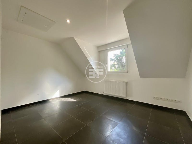 Villa - 486 m² - 11 pièces