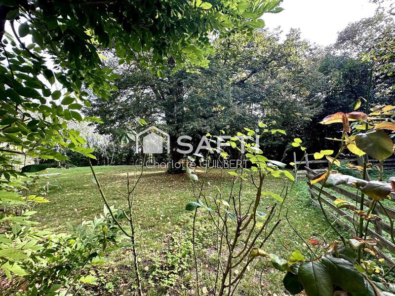 Maison - 282 m² - 7 pièces