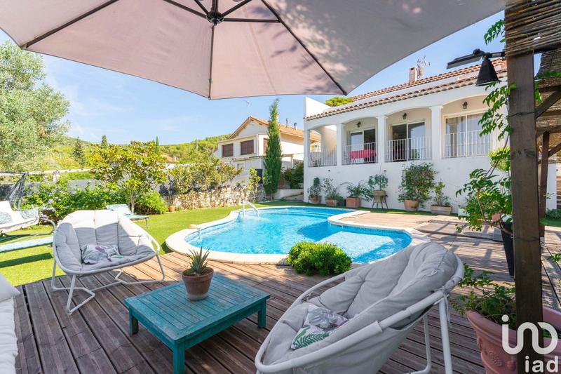 Maison - 174 m² - 6 pièces