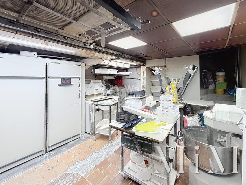 Fonds de commerce - 140 m²