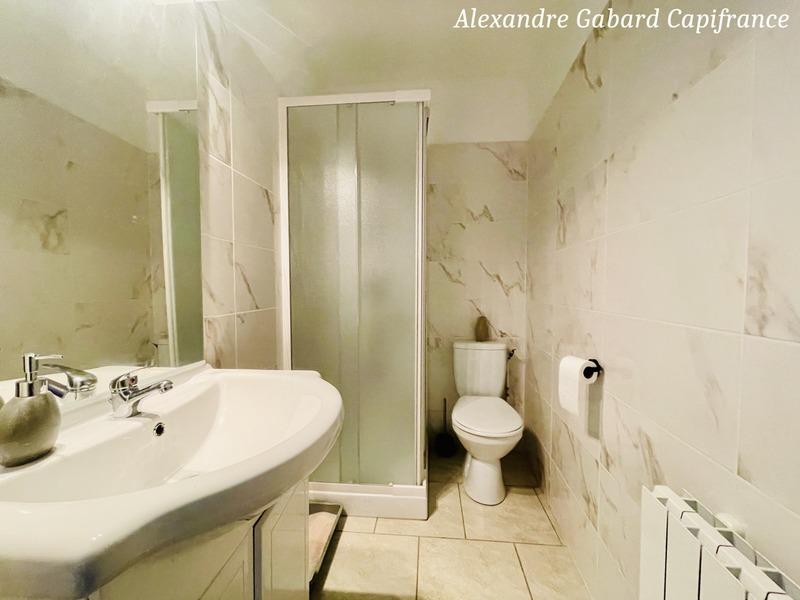 Maison en pierre - 160 m² - 6 pièces