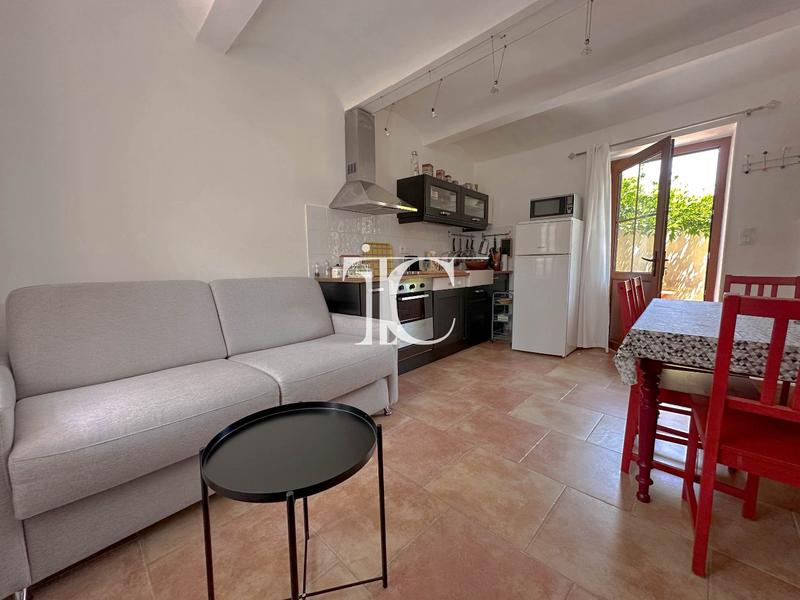 Propriété - 175 m² - 8 pièces