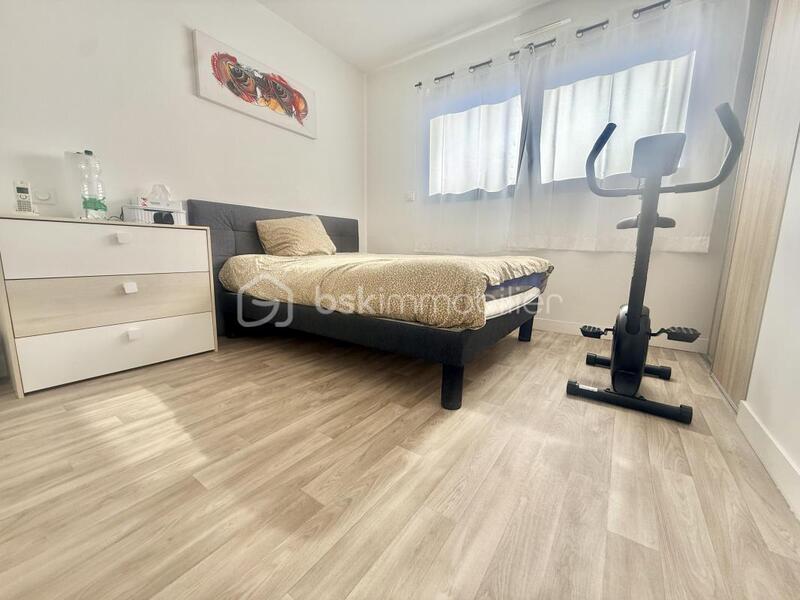 Maison - 105 m² - 6 pièces