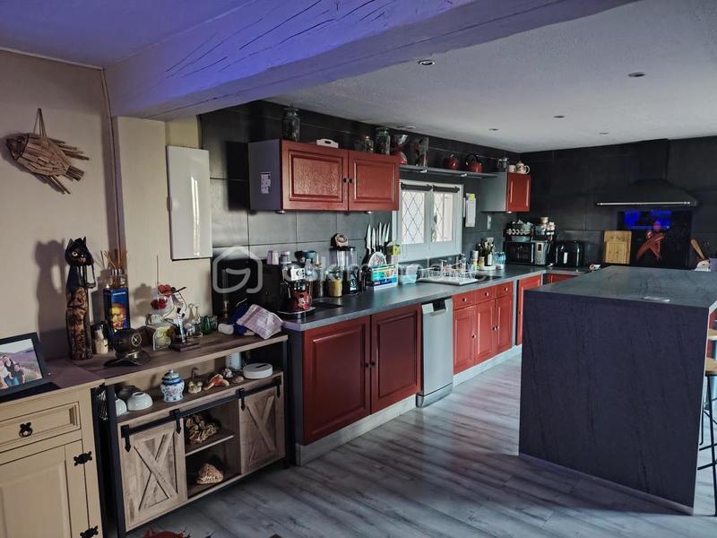 Propriété - 120 m² - 6 pièces