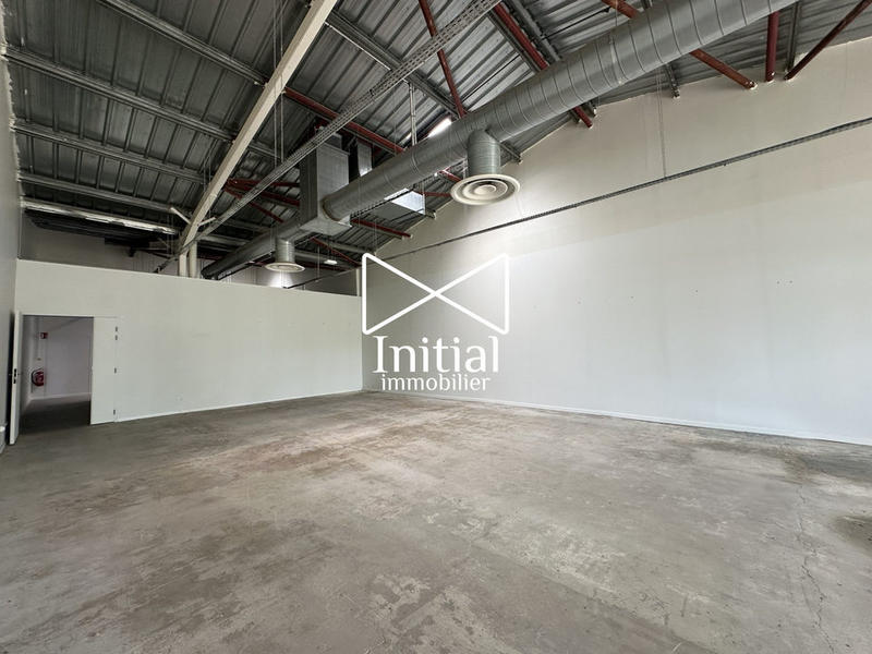 Local commercial - 166 m²