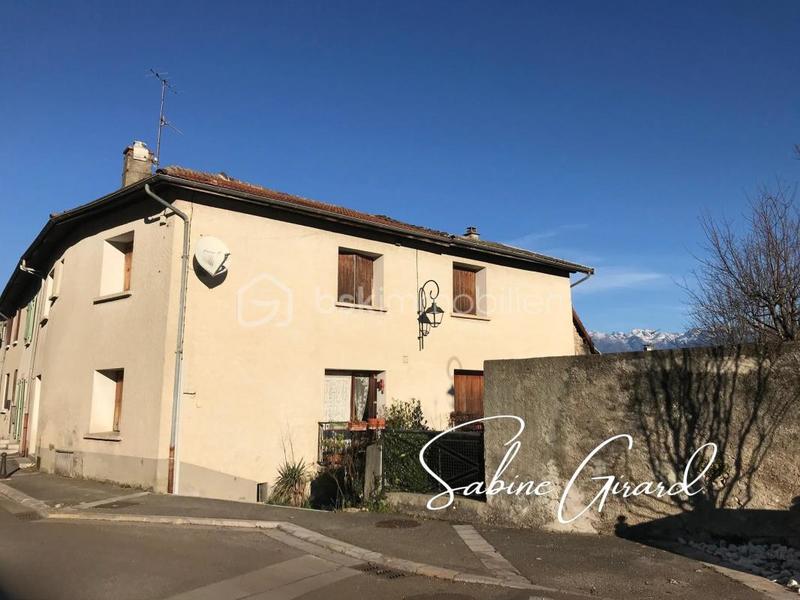 Maison de village - 168 m² - 7 pièces