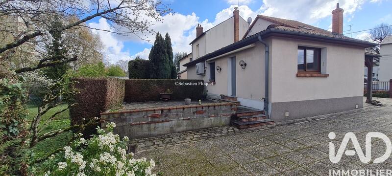 Maison - 107 m² - 4 pièces