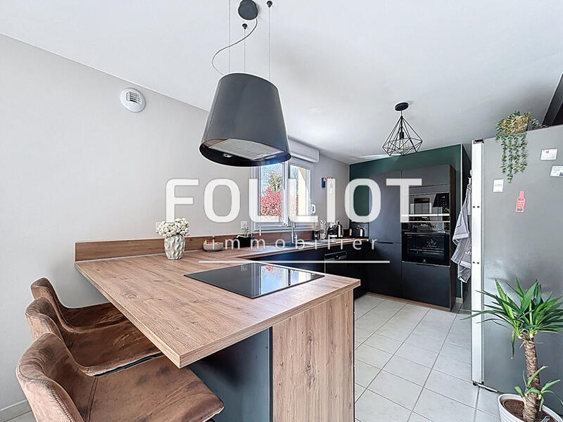 Maison - 110 m² - 7 pièces