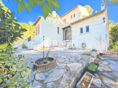 Maison - 125 m² - 5 pièces