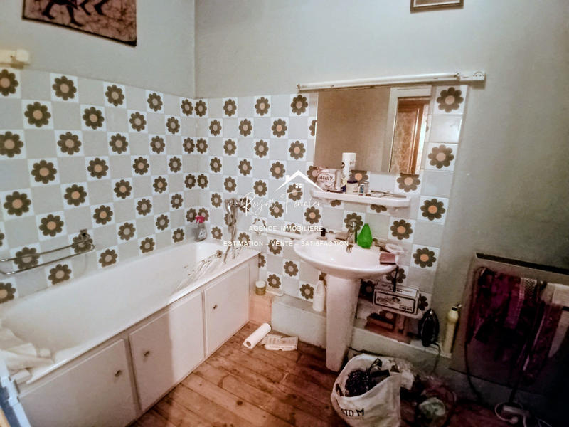 Maison ancienne - 215 m² - 8 pièces