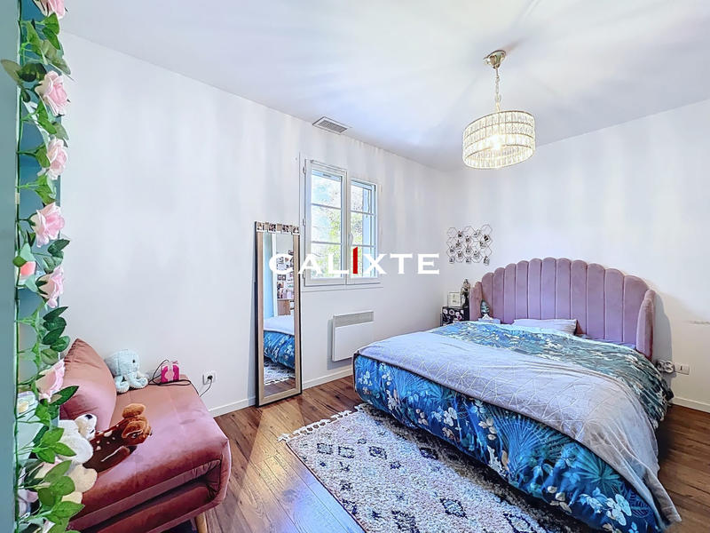 Maison - 140 m² - 5 pièces