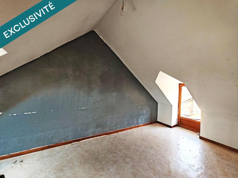 Maison - 96 m² - 5 pièces