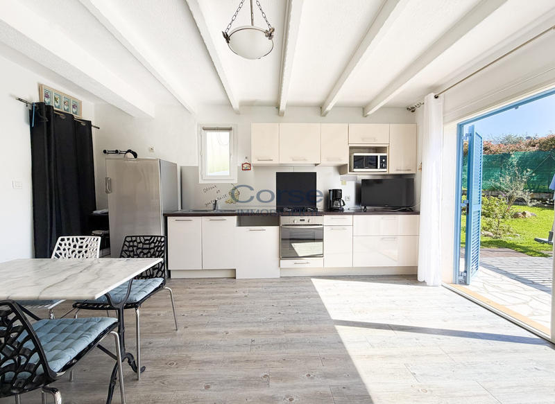 Maison - 150 m² - 8 pièces