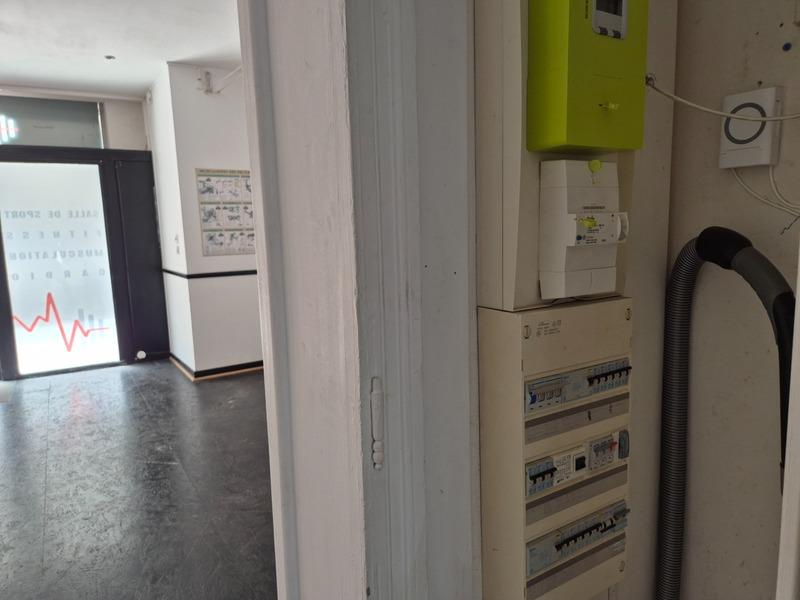 Local commercial - 220 m²