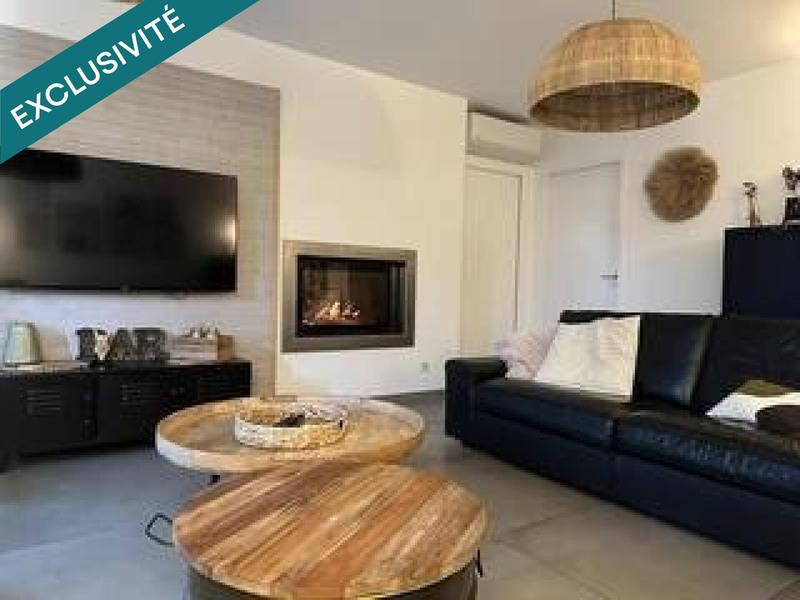 Maison - 220 m² - 9 pièces