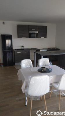 Chambre - 9 m² - 1 pièce