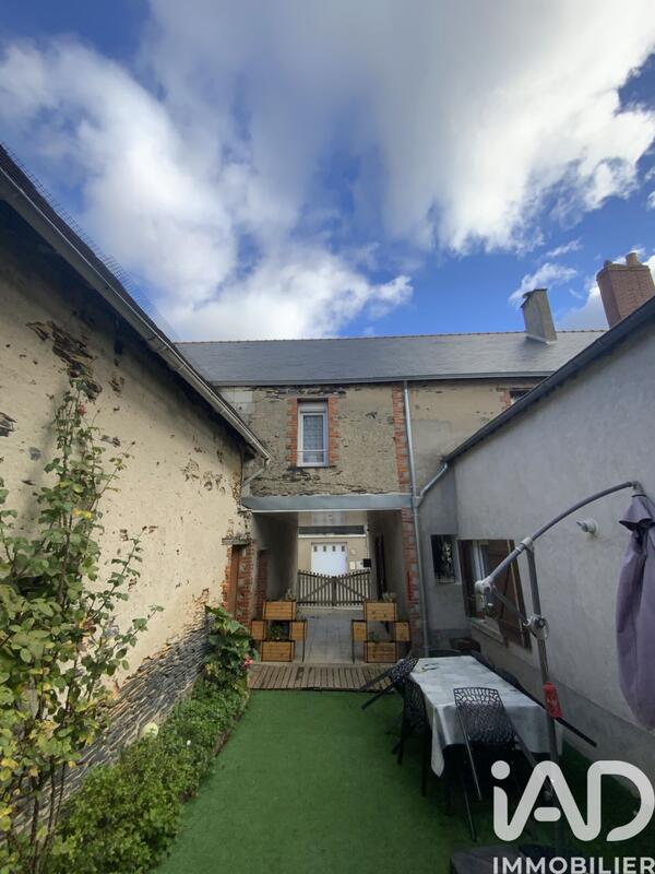 Maison - 101 m² - 6 pièces