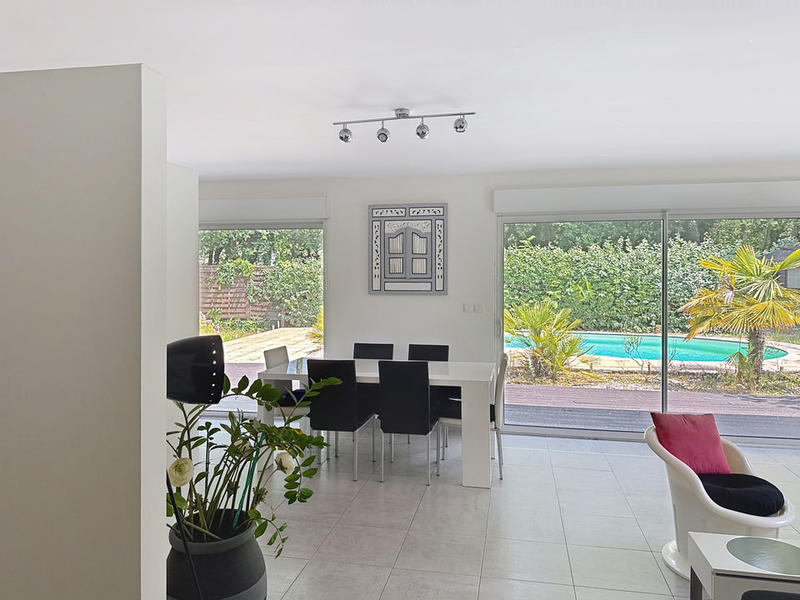 Maison - 129 m² - 6 pièces